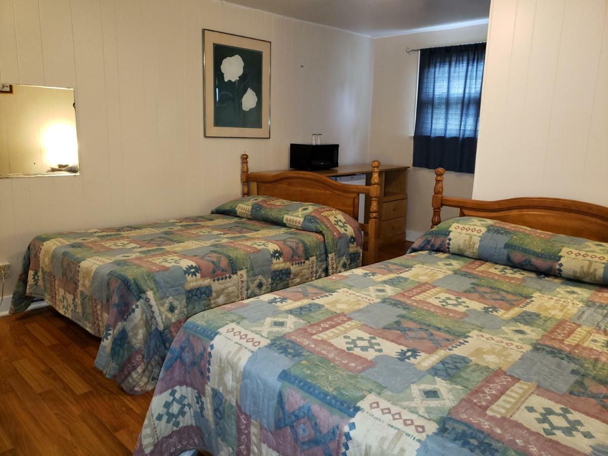 Regent Motel 2*